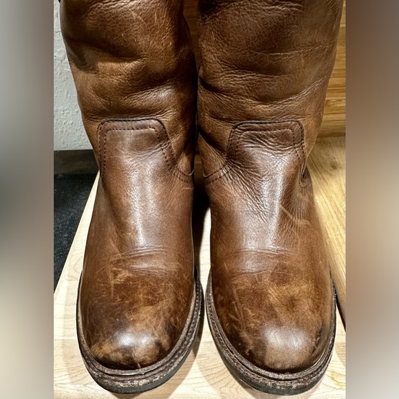 EUC FRYE Mara Button Tall Shearling Lined Chocolate Brown Leather Boots - Picture 3 of 16